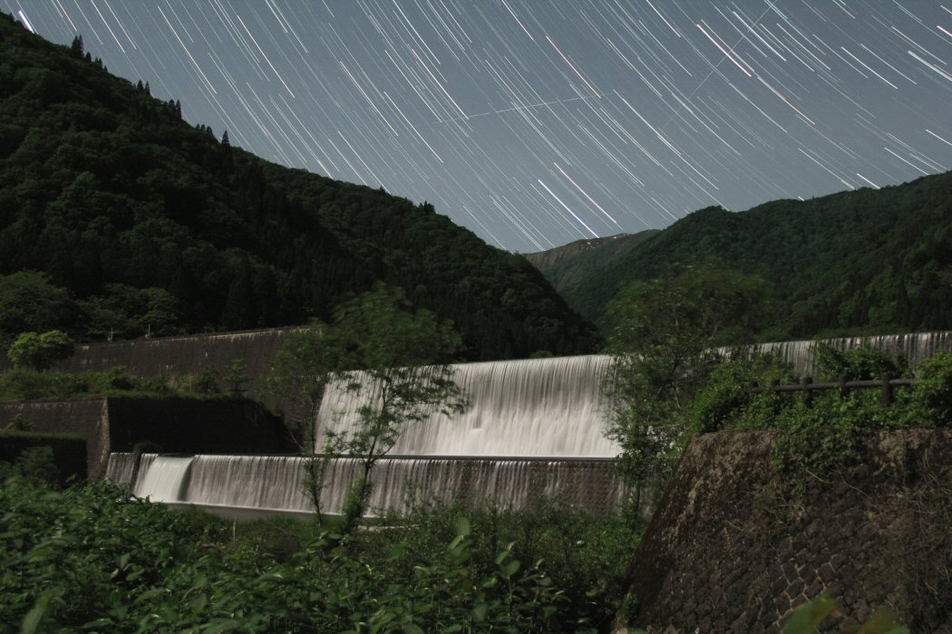 �ᐯ�i�ʐ^��ŏ㔒��_�� (�R�`���ŏ㒬)