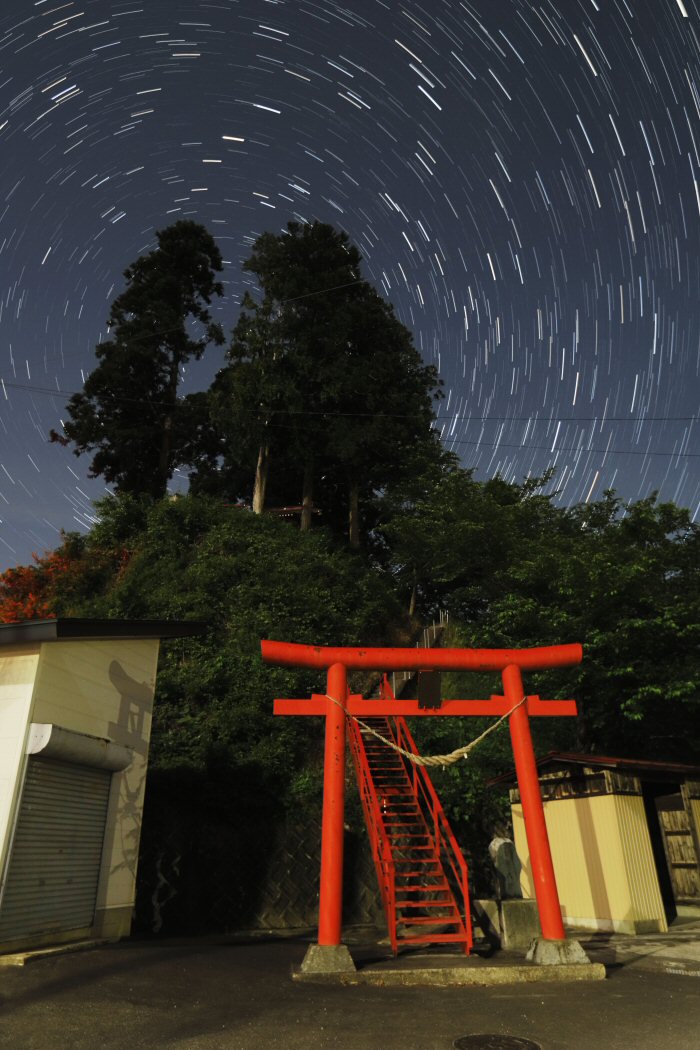 �ᐯ�i�ʐ^���א_�Ђ̗��_�吙 (�R�`���ŏ㒬)