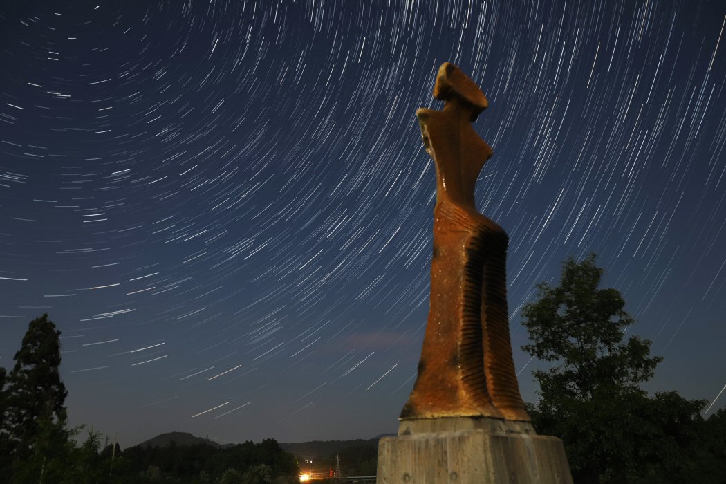 �ᐯ�i�ʐ^��ꕶ�̏��_�� (�R�`���M�`��)