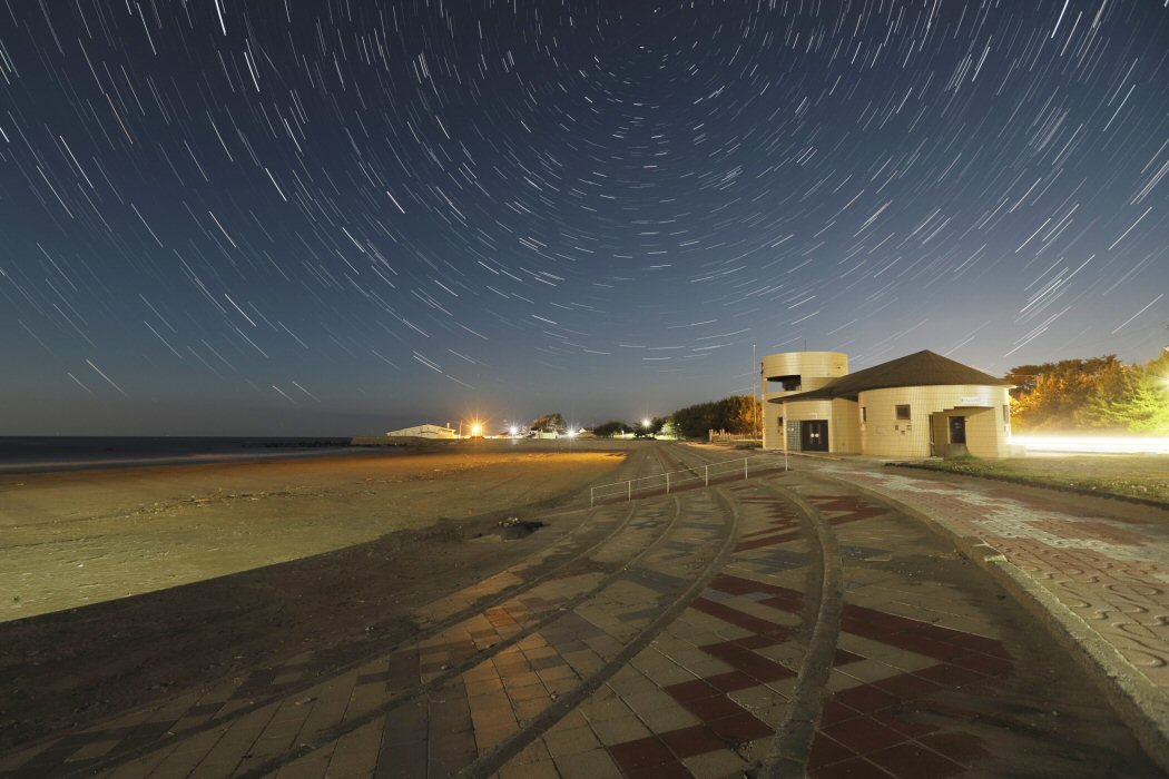 �ᐯ�i�ʐ^��ۊ��C������(�H�c���ɂ��َs)