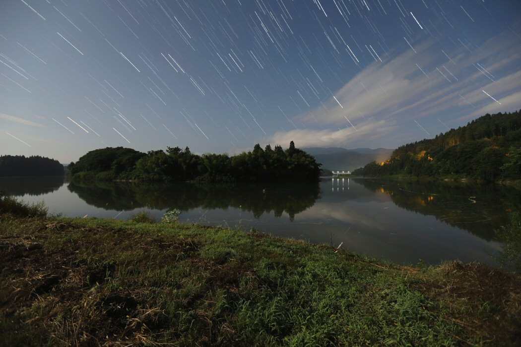 �ᐯ�i�ʐ^��ŏ��E�嗄 (�R�`�����R�s)