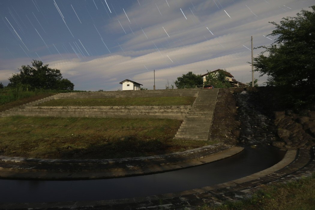 �ᐯ�i�ʐ^�┹�̐����]����